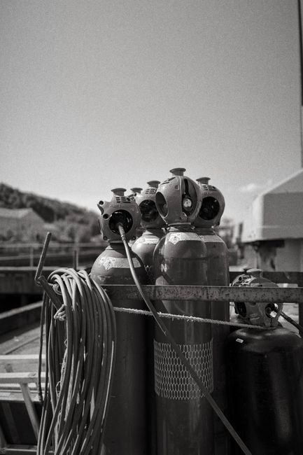 What Is the Ideal Gas Law? PV = nRT Explained